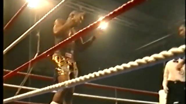Andre Tete vs Reino van der Hoek смотреть онлайн