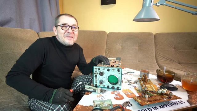 Осциллограф С1-35 ( 1969 г в )) Разбор на драгметаллы смотреть онлайн