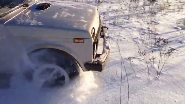 Нива гребёт по снегу? смотреть онлайн