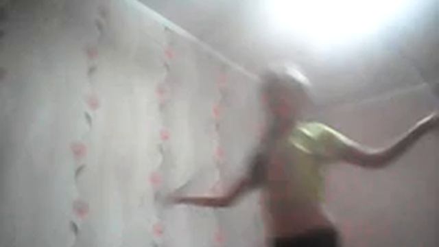 Гибкость спины разминаем спину и прыгаем на скакалке смотреть онлайн