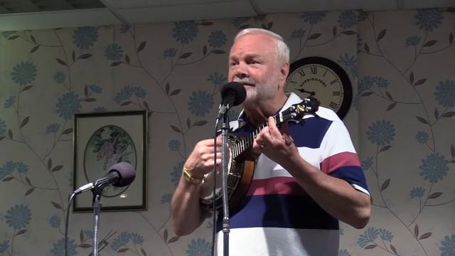 Neville Roe - The Prune Song смотреть онлайн