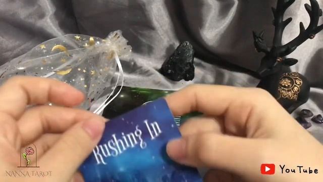 開箱 ? 宇宙時間指引卡 • Cosmic Timing Oracle // Nanna Tarot смотреть онлайн
