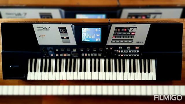 Biri Sənsən, Biri Mən (Roland VA7)