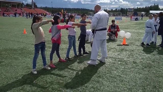 Кузнецов Алексей - тренер по каратэ. (6 Дан). Спорт. Дети. Взрослые. Каратэ (KARATE). Сургут. смотреть онлайн