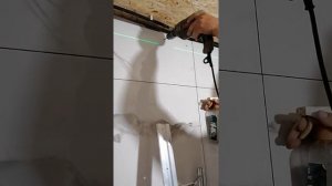 Монтаж натяжного потолка к керамограниту