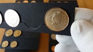 Королева Елизавета 2 на монетах различных стран. Часть 2.