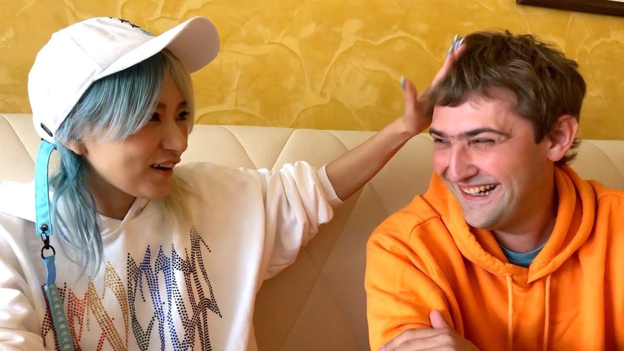 ЯПОНКА и РУССКИЙ пытаются понять друг друга! НЕОЖИДАННАЯ КОНЦОВКА! смотреть онлайн