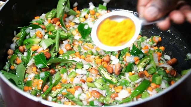 ಹೊಸ ರೀತಿ ಚಿತ್ರಾನ್ನ-ರುಚಿ ಸೂಪರ್ | Vegetable Lemon rice | Veg Lemon Rice | Chitranna recipe in Kannada смотреть онлайн