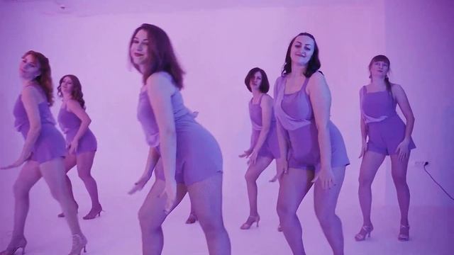 Bachata Lady Style / Dance Studio La Rosa Negra смотреть онлайн