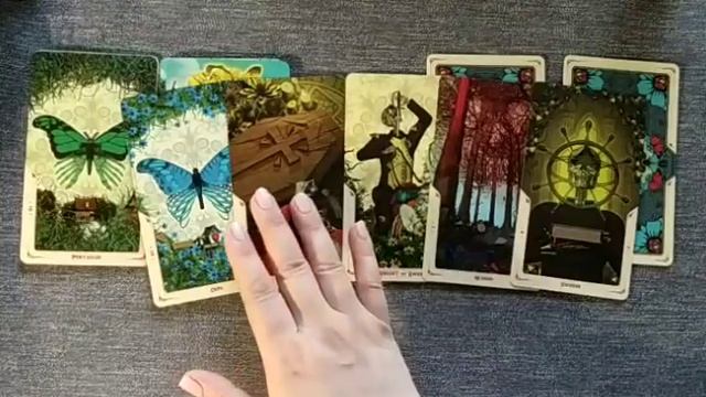 ГАДАНИЕ ОНЛАЙН. СТОИТ ЛИ НАЧИНАТЬ ОТНОШЕНИЯ???? смотреть онлайн