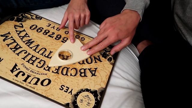 РАЗГОВОР С ДУХОМ МАЛЕНЬКОЙ ДЕВОЧКИ НА КОРАБЛЕ С ПРИЗРАКАМИ МИСТИЧЕСКИЙ КВЕСТ САША АМОРАЛ | АлоЯ Вер смотреть онлайн