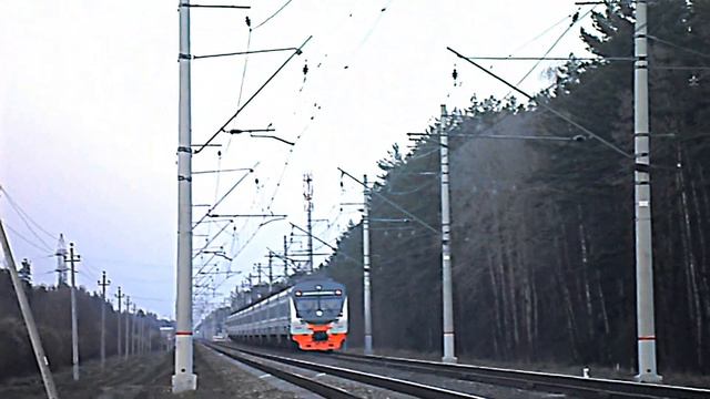 Электропоезд ЭД4М 0455 ЦППК Наше Подмосковье, Владимир, Экспресс, перегон Фрязево, Павловский посад смотреть онлайн