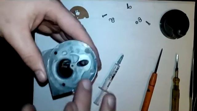 Клапан доп. подачи воздуха на Alfa Romeo 33. Проверка и сборка. Jetronic, BOSCH смотреть онлайн