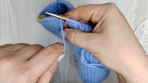 МОДНАЯ шапка спицами  резинкой 1*1. БАЗОВАЯ шапка-бини спицами