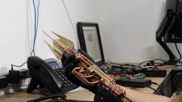 КРУТОЕ САМОДЕЛЬНОЕ ОРУЖИЕ ИГР И ФИЛЬМОВ   ТОП 10 НЕОБЫЧНОГО ОРУЖИЯ