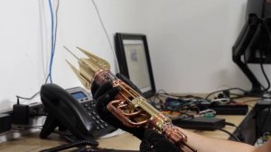 КРУТОЕ САМОДЕЛЬНОЕ ОРУЖИЕ ИГР И ФИЛЬМОВ  | ТОП 10 НЕОБЫЧНОГО ОРУЖИЯ