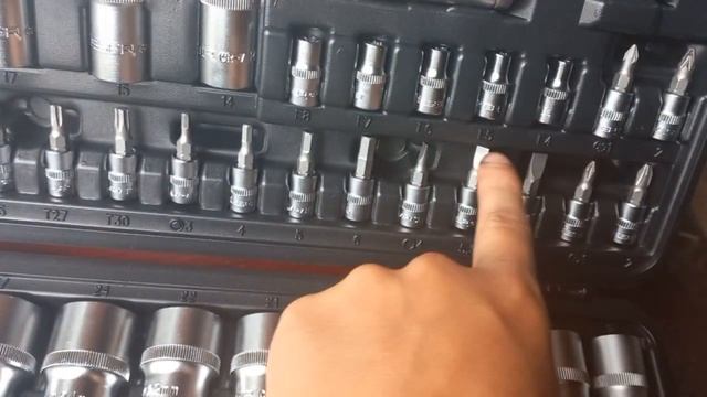 ОГЛЯД НАБІРУ ІНСТРУМЕНТІВ HAISSER 108 ОДИНИЦЬ 70178 смотреть онлайн