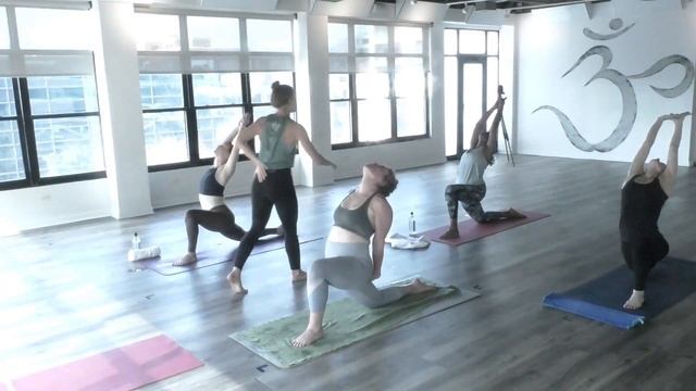 Rebecca Laubner's 60 Minutes of Power Flow Yoga, With Music смотреть онлайн