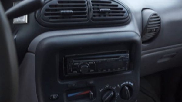 Dodge caravan 2000 2.4l