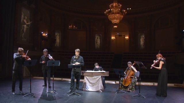 Vivaldi, flute concerto "La Notte" RV 439. Fedor Shulyakovskiy (recorder), Musica Antiqua Russica смотреть онлайн