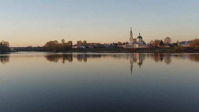 Тверь, набережная Волги, Успенский собор (бывш. Отроч монастырь), Свято-Екатерининский монастырь смотреть онлайн