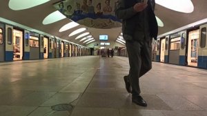 Метро в Москве|Московское Метро|Метро 2021|Прибывают и отправляются поезда станция Отрадное