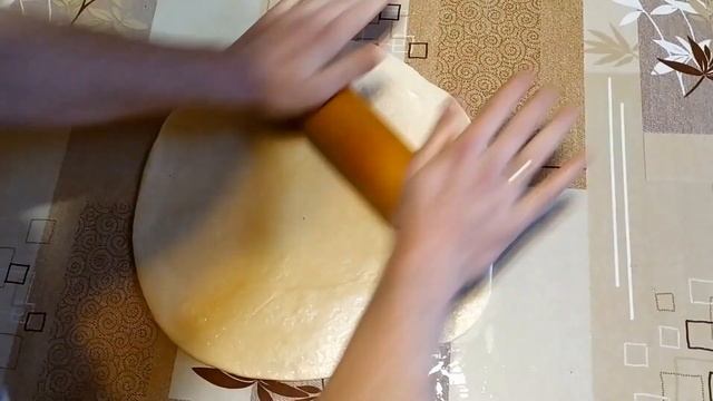 Пицца "Гавайская" (с курицей и ананасами) смотреть онлайн