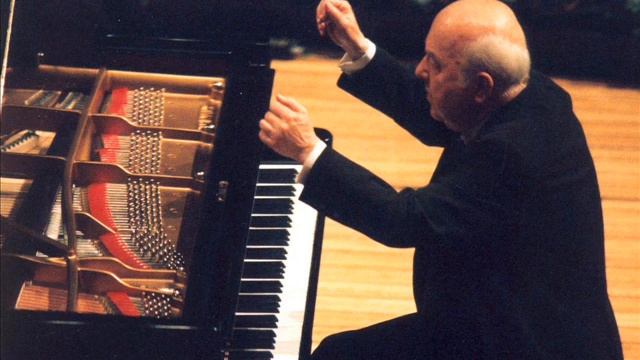 Ivan Moravec live in Prague 6/2011: Chopin - Mazurka in C major, Op. 56 No. 2 (encore) смотреть онлайн