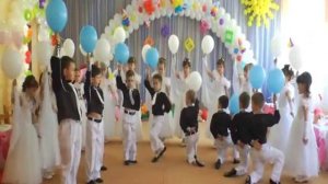 плывут по небу облака.wmv