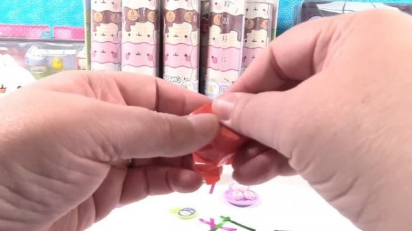 Molang Piu Piu Toys Push N Peel Pops Surprise Charm Review | PSToyReviews