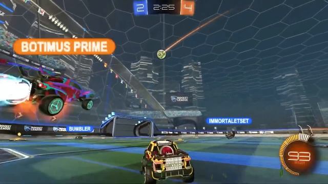 10 Times Rocket League Bots Did The Impossible смотреть онлайн
