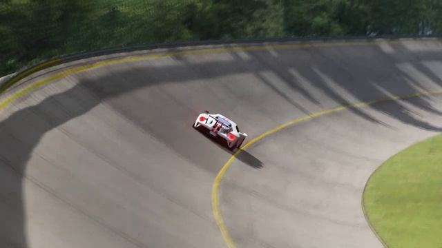 Ford GT vs Ferrari SF90 Stradale at Monza Full Course смотреть онлайн
