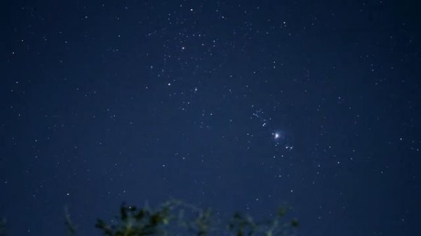 昇るオリオン大星雲M42