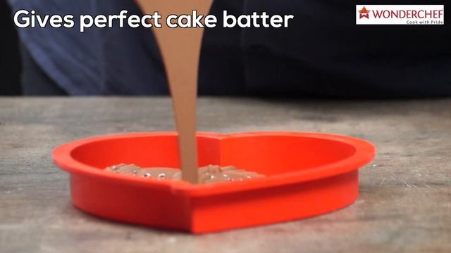 REVO STAND MIXER CAKE MIXTURE смотреть онлайн