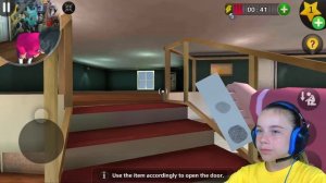 НОВЫЕ ПРАНКИ над Злой Училкой Мисс Ти Scary Teacher 3D