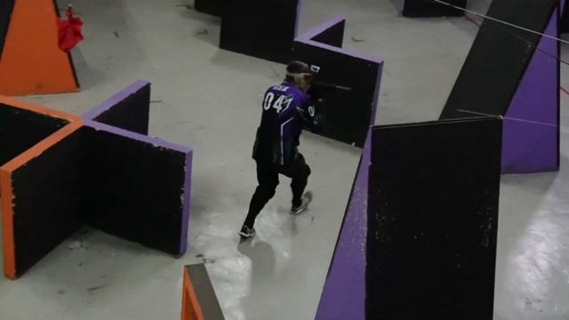 ПЕЙНТБОЛ VS СТРАЙКБОЛ | ВЕЧНОЕ ПРОТИВОСТОЯНИЕ | КТО ПОБЕДИТ? смотреть онлайн