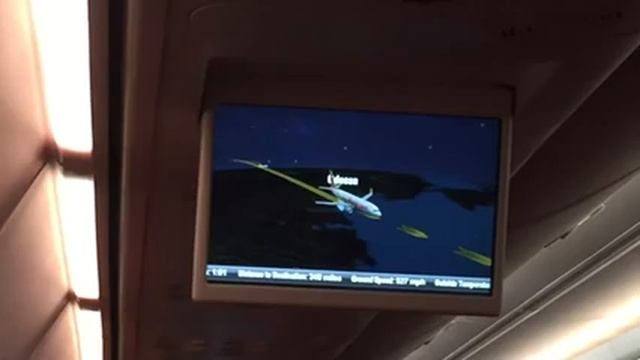 Летим из Москвы в Стамбул. Поравнялись с румынской Костанцей - видно мониторе. 26.11.2016, 19:17 смотреть онлайн