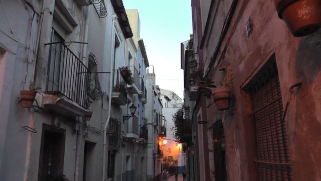 Старые улочки Аликанте, Alicante. SpainTur Servicios Inmobiliarios