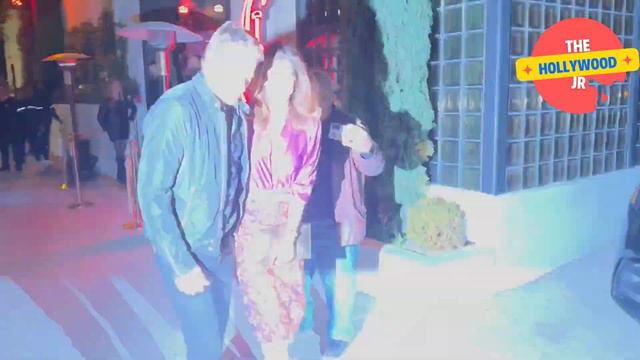 CINDY CRAWFORD AND RANDE GERBER ENJOY A ROMANTIC DINNER DATE AT CATCH STEAK! смотреть онлайн