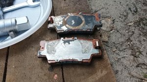 Обслуживание задних тормозных механизмов TOYOTA RAV4 4 поколения