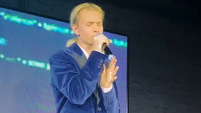Иван STAR «ПРОСТИ МЕНЯ» смотреть онлайн