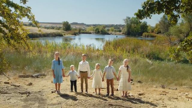 Семья Бальжик. Милостью, Боже, Твоей я живу. смотреть онлайн