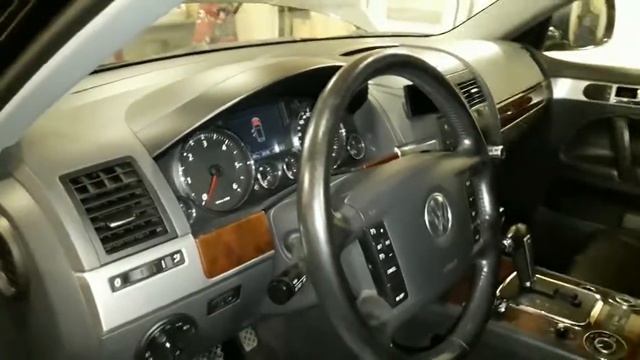 Volkswagen Touareg Габариты, SRS, датчики колодок смотреть онлайн