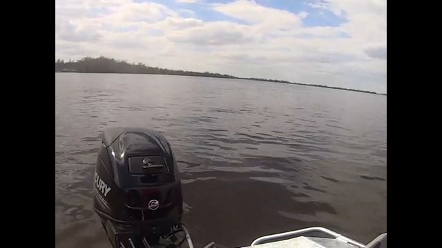 Первый спуск лодки на воду. смотреть онлайн