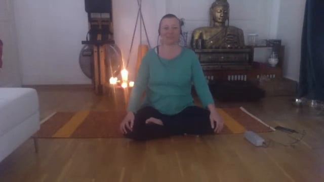 Yin Yoga et méditation ensemble et en direct pour booster le Qi du Poumon et le Qi défensif (Wei Qi смотреть онлайн