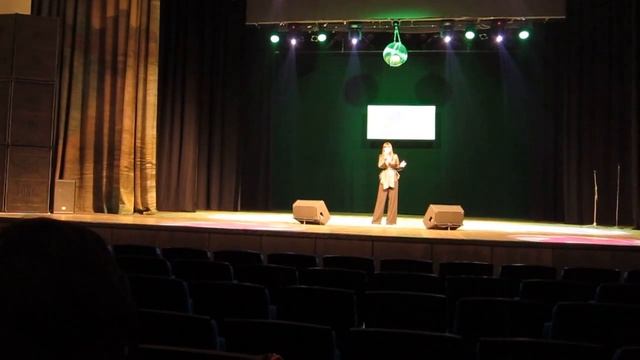 Sandra Kisele - Танцы на стёклах (Славянский базар 2015) смотреть онлайн