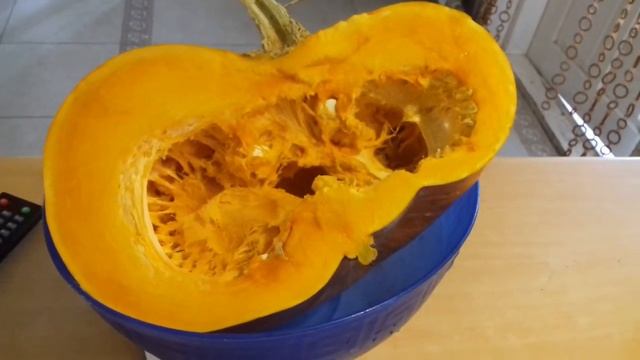 Тыквы - сорта, вскрытие и дегустация) Какие тыквы хранятся до весны смотреть онлайн