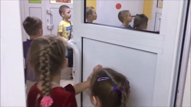 Что такое Клубный час? смотреть онлайн