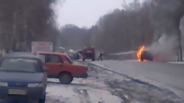 Пожар бензовоза п.Маслова Пристань, Шебекинский район смотреть онлайн