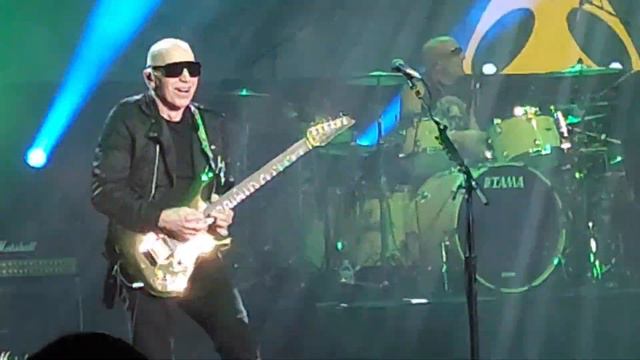 Joe Satriani (G3) Surfing With the Alien @ The Magnolia in El Cajon, CA 02/07/2024 смотреть онлайн